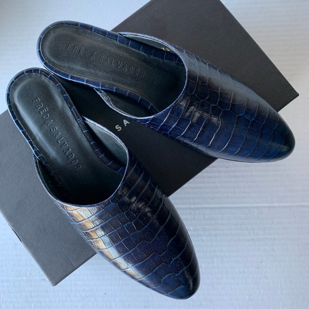 Freda Salvador Lay Croc Embossed Slip On Mules Ink - Picture 2 of 12